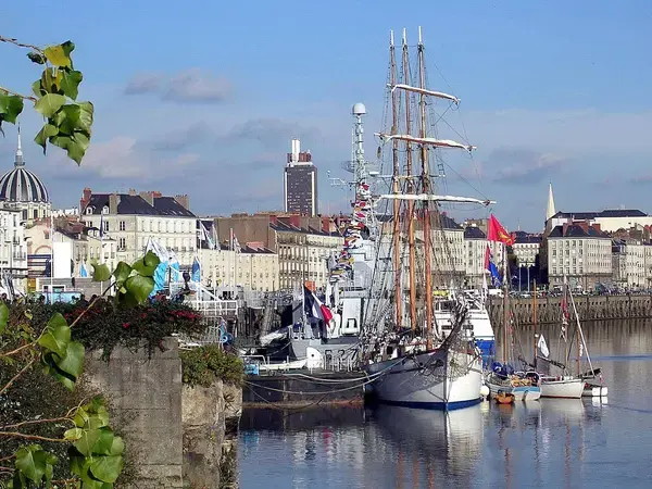 Abri Piscine Coulissant Devis abri de piscine Nantes